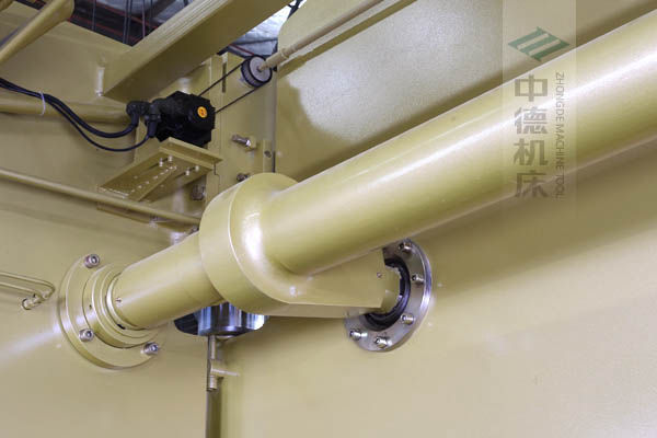 ZDP-20050高精度扭軸同步裝置，采用知名品牌關(guān)節(jié)軸承，經(jīng)久耐用.jpg